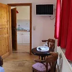 Altstadtcafe Und بيت ضيافة هافلبرغ