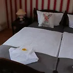 Altstadtcafe Und Pensionat 3*